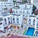 Hotell Sky Vela & Gümbet