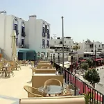 Sky Vela & Hotell Gümbet