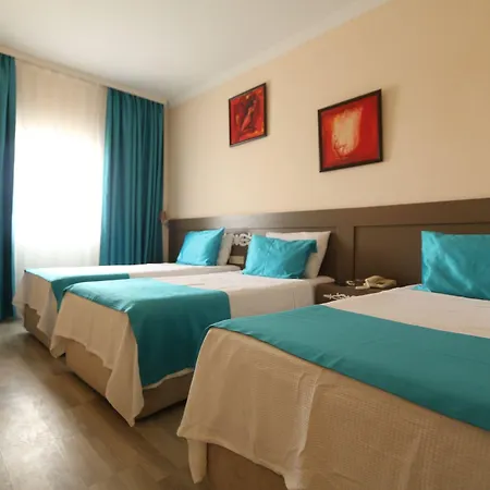 Sky Vela & Отель