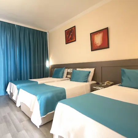 Hotell Sky Vela & 3*