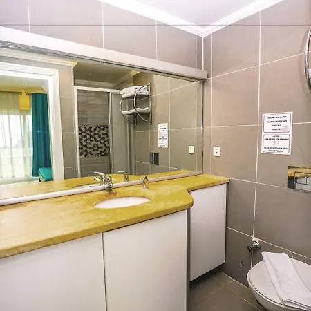 Отель Sky Vela & 3*