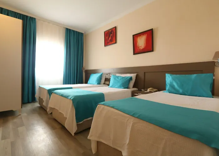 Sky Vela & Hotel