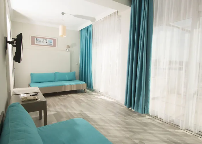 Hotel Sky Vela &