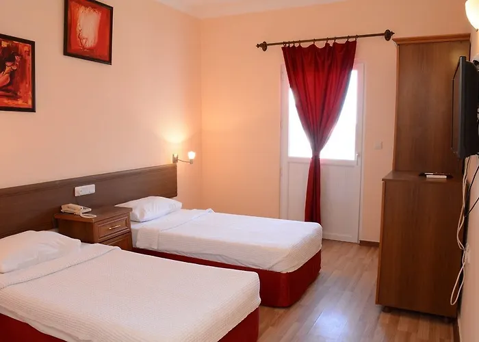 מלון Sky Vela & גומבט