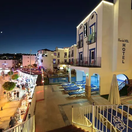 ホテル Sky Vela & グムベット