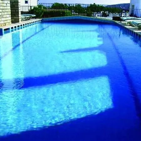 ホテル Sky Vela & グムベット