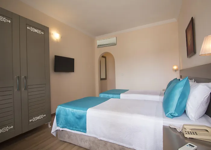 Sky Vela & Szálloda Gümbet