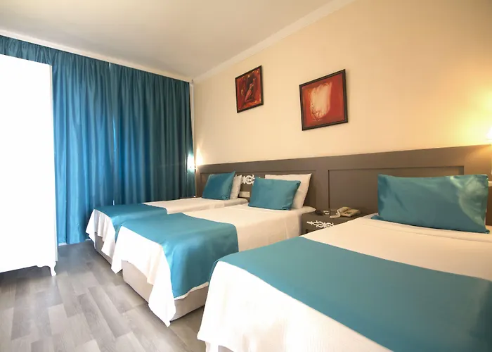 Szálloda Sky Vela & 3*